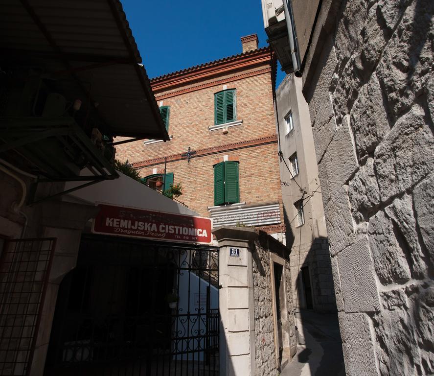 Rooms Split Pezelj Bagian luar foto